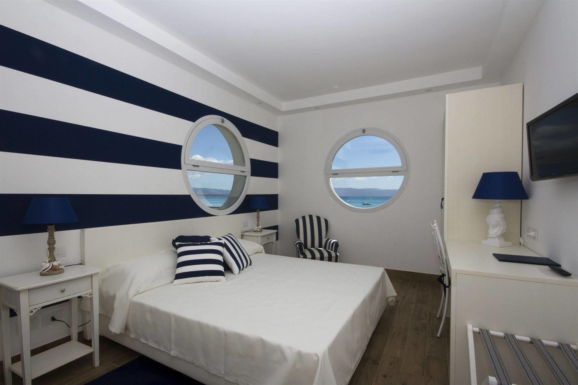 Hotel Nautilus Cagliari Esterno foto