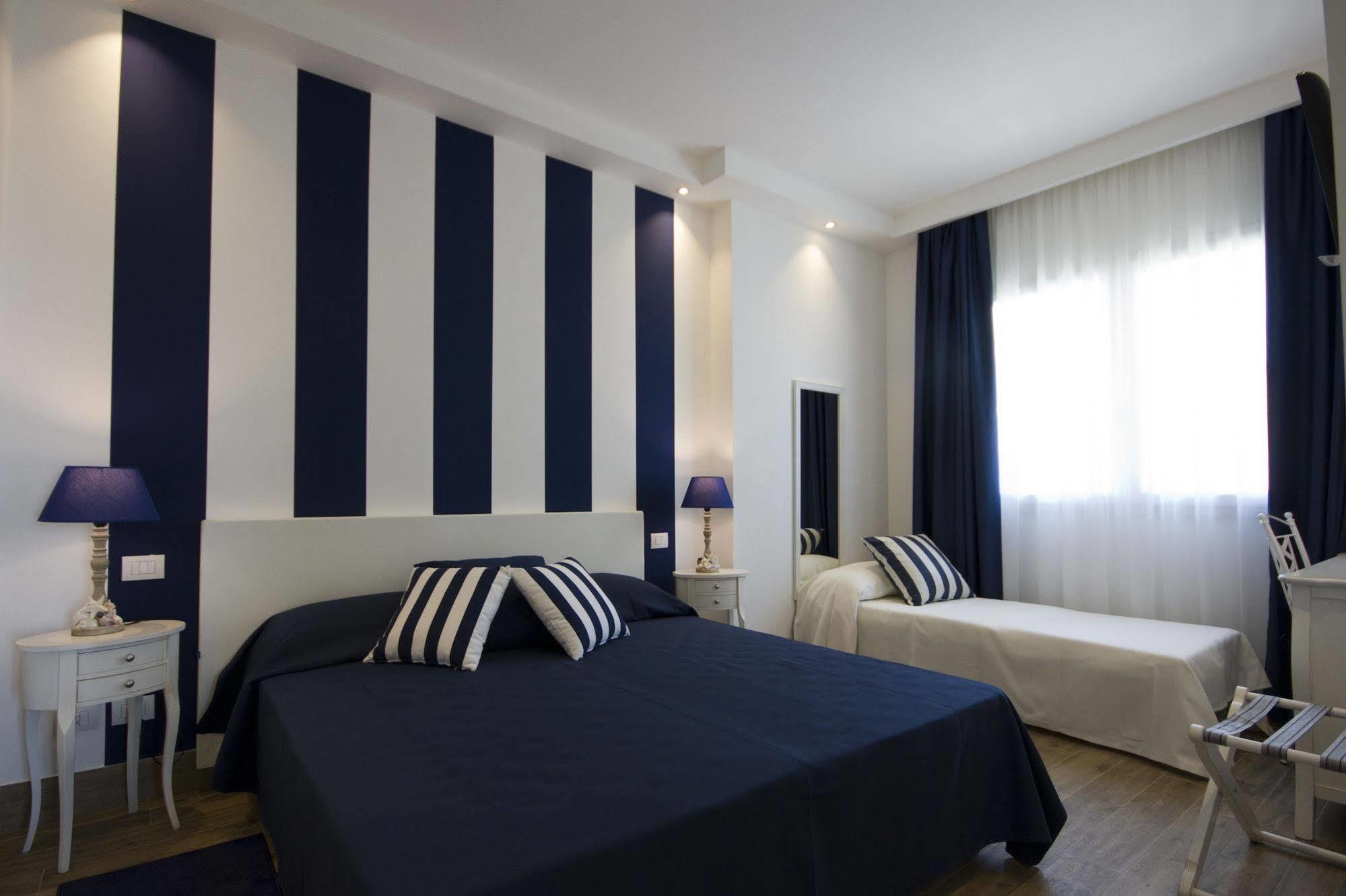 Hotel Nautilus Cagliari Esterno foto