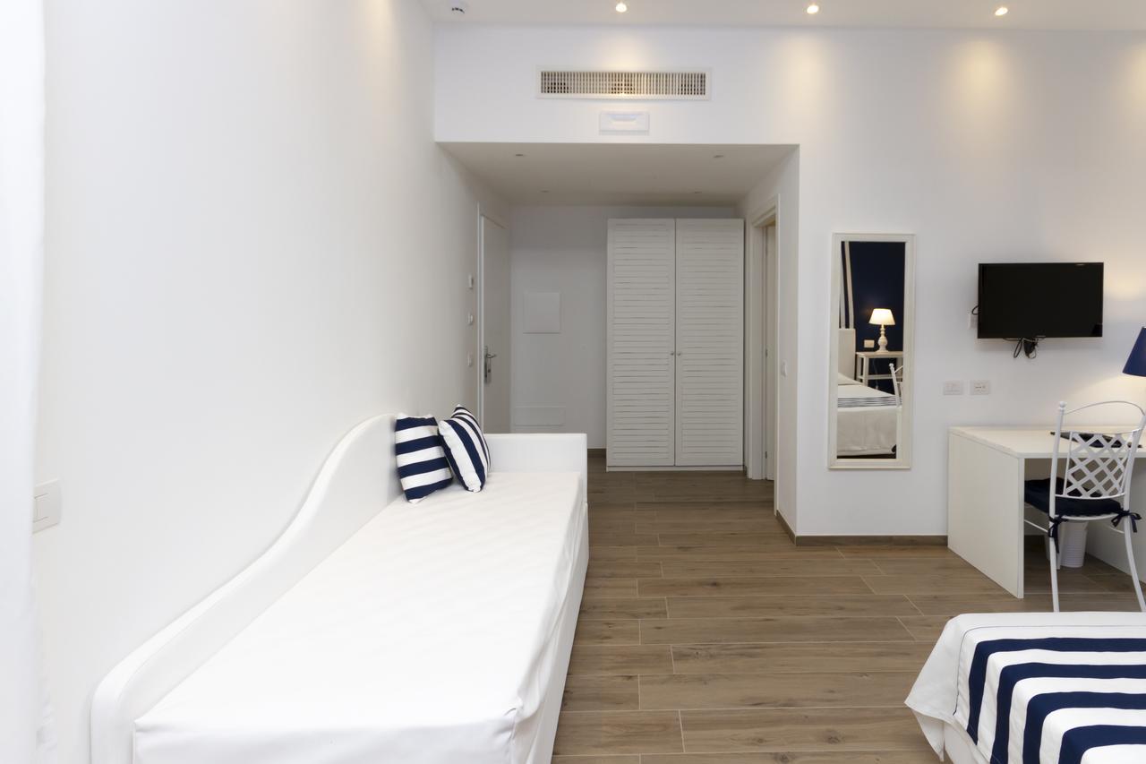 Hotel Nautilus Cagliari Esterno foto